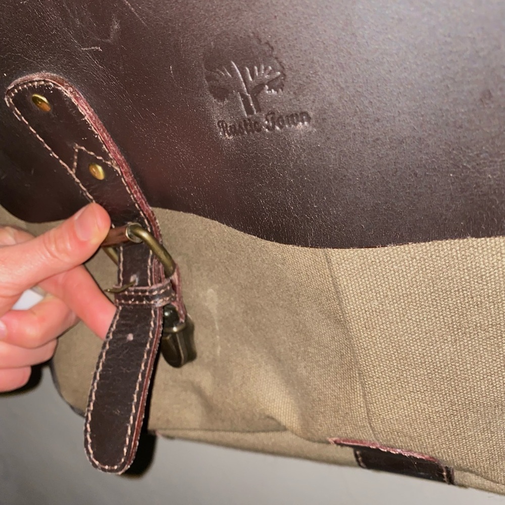 Leather Computer Bag - Picture 12 of 12